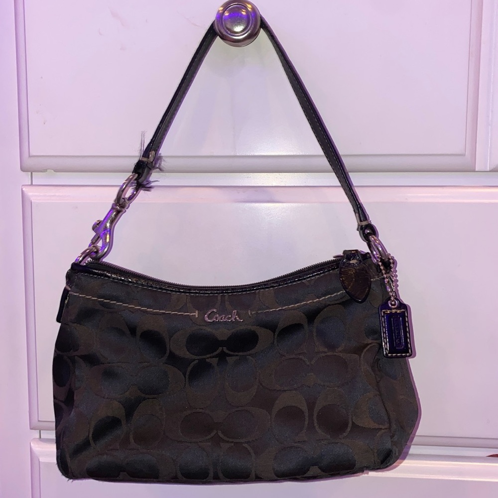 coach monogram purse